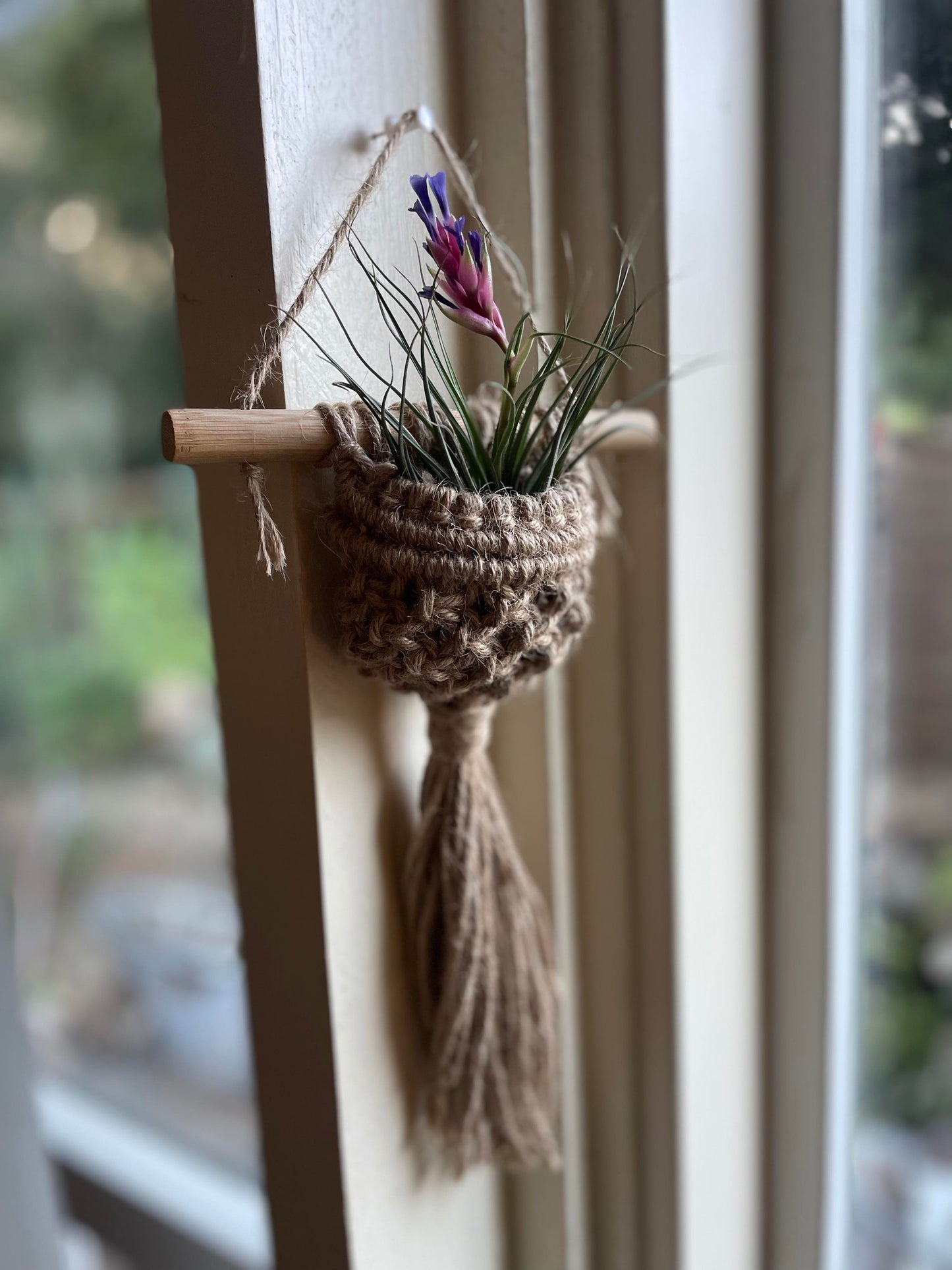 Jute Macrame Hanging Mini Basket